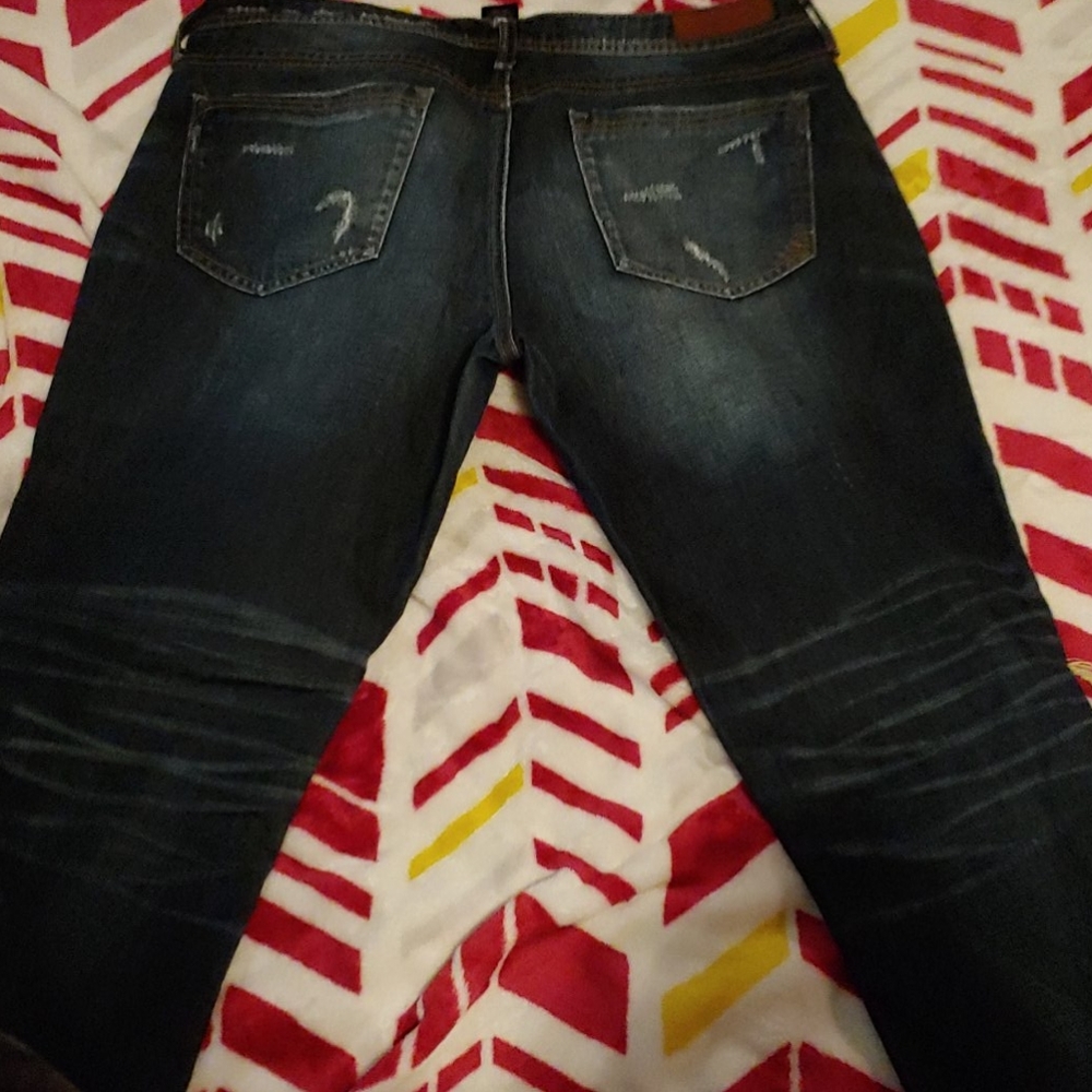 NVM  Jeans - Picture 4 of 6